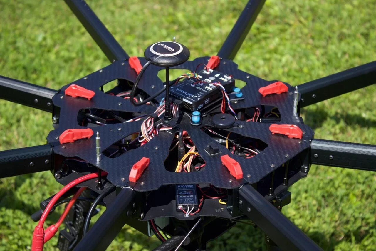 Судоплат дрон. Дрон-октокоптер r18. бпла октокоптер. дрон sp 700. heavy uav drone.