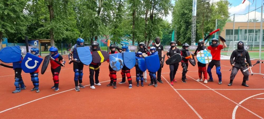 Гераклион стадион. Гуряева Элона стадион салют Гераклион. Турнир hardcore FC / 24.02 / стадион.