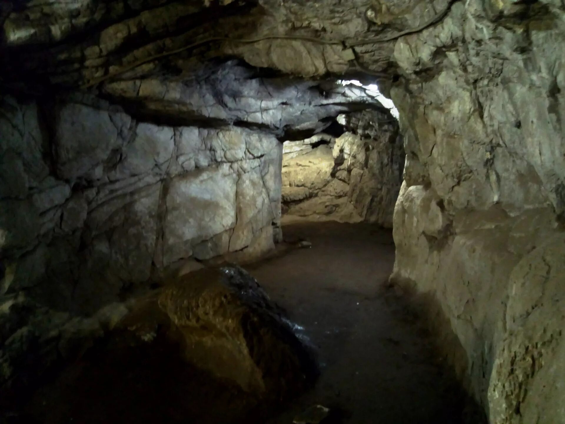 большая тавдинская пещера алтай. тавдинские пещеры горный. тавдинские пещеры манжерок. тавдинские пещеры относят к числу основных. бираканские пещеры еао.