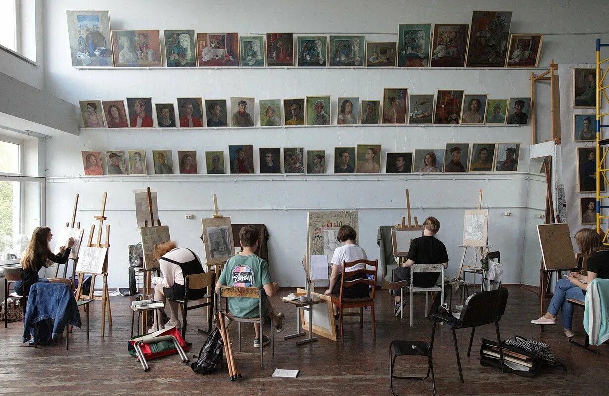Art school. Московская художественная школа МСХШ. МАХЛ лицей. Московская художественная школа при Российской Академии художеств. Художественная школа при Академии художеств в Москве.