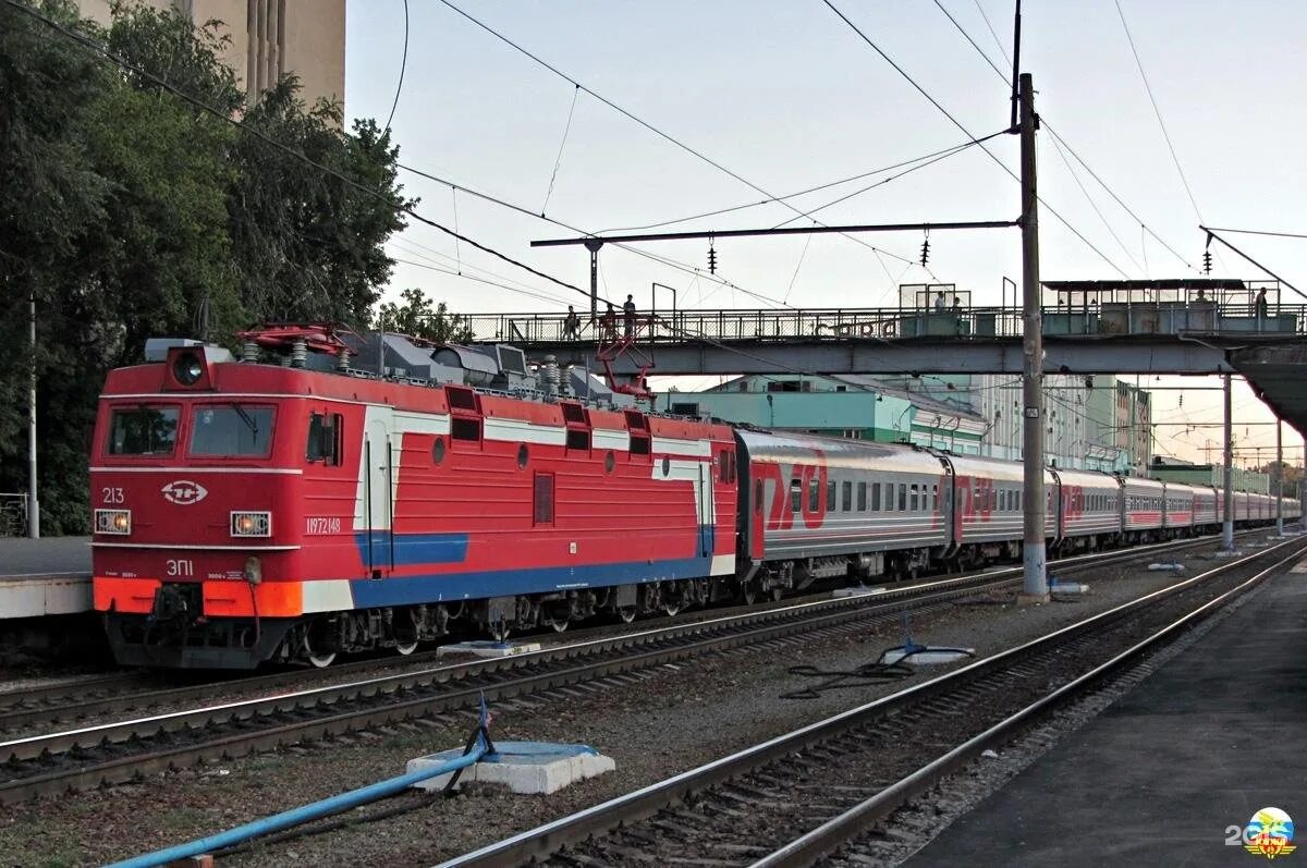 платформа бирюлево пассажирская. бирюлево пассажирская москва павелецкая. бирюлево пассажирская москва павелецкая. жд станция бирюлево товарная. бирюлево пассажирская москва павелецкая.