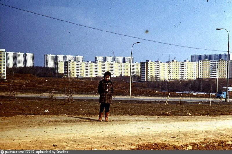 Ясенево ру. Ясенево 80-е. Район Ясенево в 90е. Ясенево в 1976 году. Ясенево в 80-е годы.