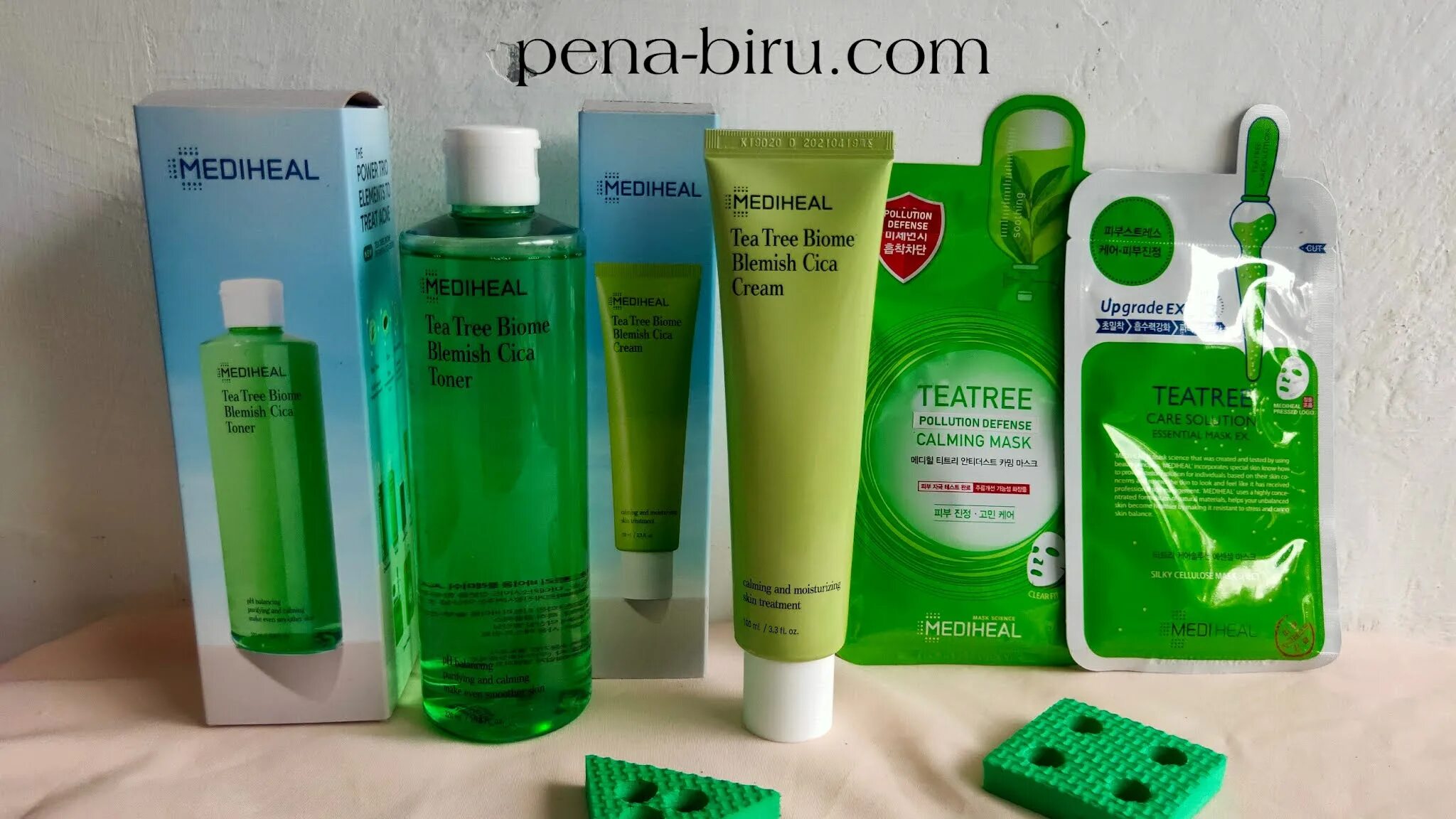 Tea tree biome. Mediheal tea tree biome. успокаивающая пенка против прыщей tea tree biome calming acne foam 180 мл..