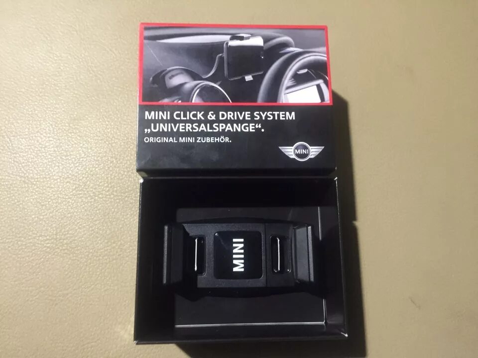 Mini click. Система Mini click Drive держатель с универсальным зажимом арт 65902406942. Mini click and Drive. Держатель телефона click Drive Mini. Оригинальное крепление для телефона Mini click.