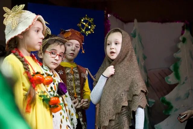 сказка 12 месяцев постановка. расписание представлений. продолжительность шоу 12 месяцев. спектакль 12 месяцев театр комиссаржевской. продолжительность шоу 12 месяцев.