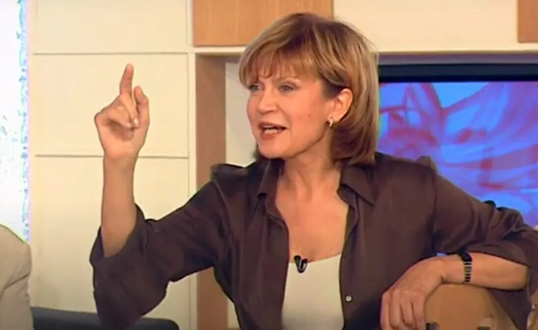 Наталья васильева пенза журналист. Валерия кораблёва ведущая. Воробьева ведущая первый канал. Воробьева ведущая первый канал. Телеведущая светлана ткачук.