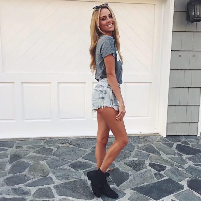 Грейс элизабет модель инстаграм. Грейс элизабет workout. Грейс элизабет feet. Свежие фото грейс вандервол. Грейс инстаграм.