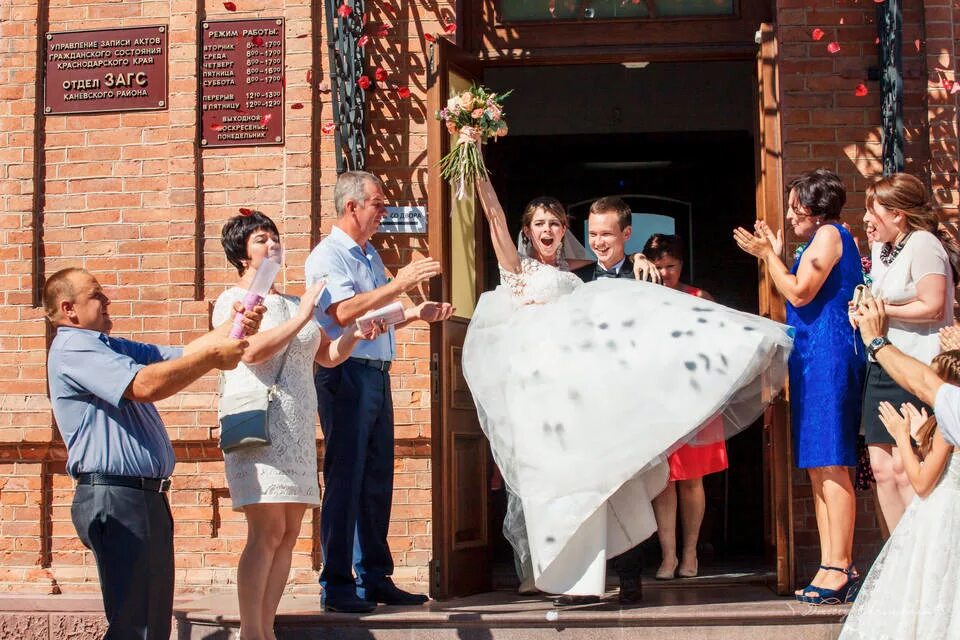 Погода в марте в каневской. Каневской ЗАГС. ЗАГС Краснодарского края. Отдел ЗАГС Каневской. Начальник ЗАГС Каневская.