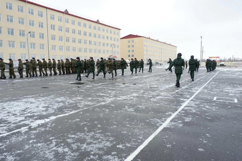 Мотострелковый полк волгоград. 33 Мотострелковая дивизия Южно Сахалинск. 26 Мотострелковый полк Волгоград. Волгоград мотострелковая часть. 33 Полк Волгоград.