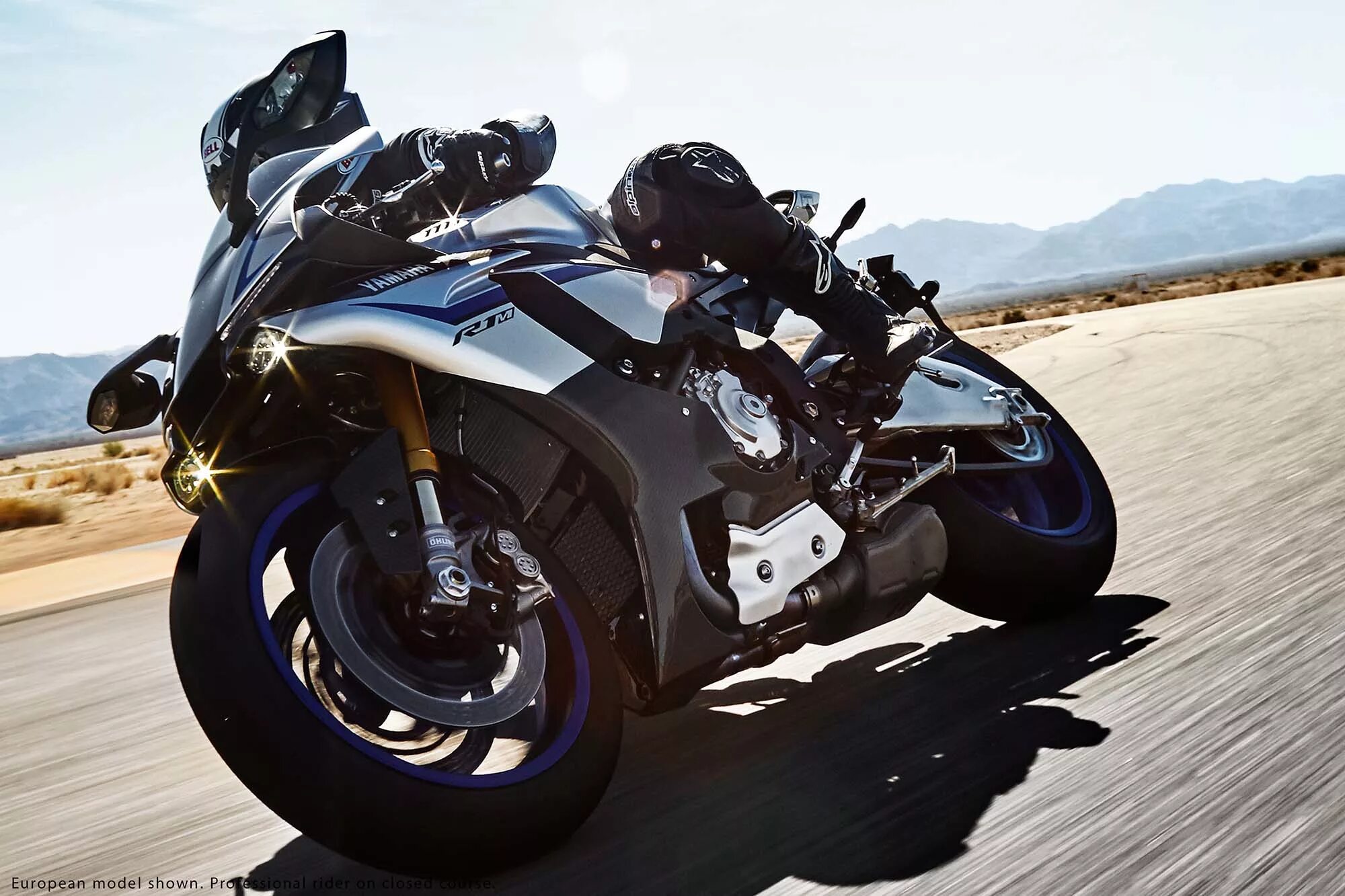 Yamaha YZF-r1 2015. Yamaha r1m 2015. Мотоцикл Yamaha YZF-r1. Yamaha YZF-r1 2014. Мотоцикл yamaha r1