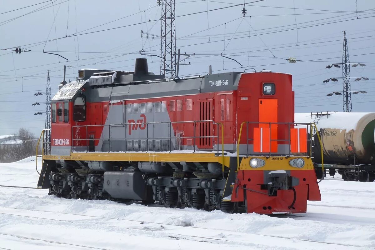 Тэм18дм работа. Маневровый локомотив тэм18дм. тэм18 тепловоз. тэм18дм синий.