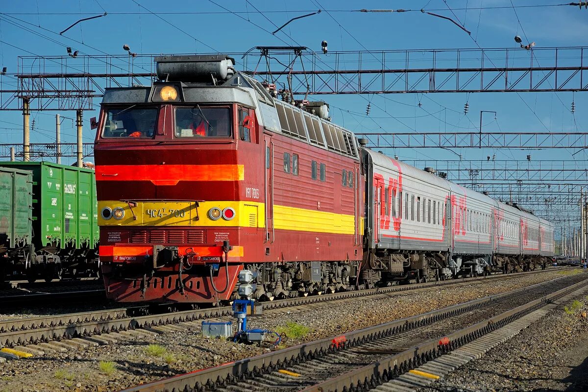 летнеозерский станция. орлан архангельск карпогоры. электричка архангельск обозерская. станция емца. пригородный поезд архангельск пукса.