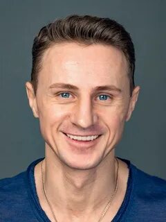 Актер зубки