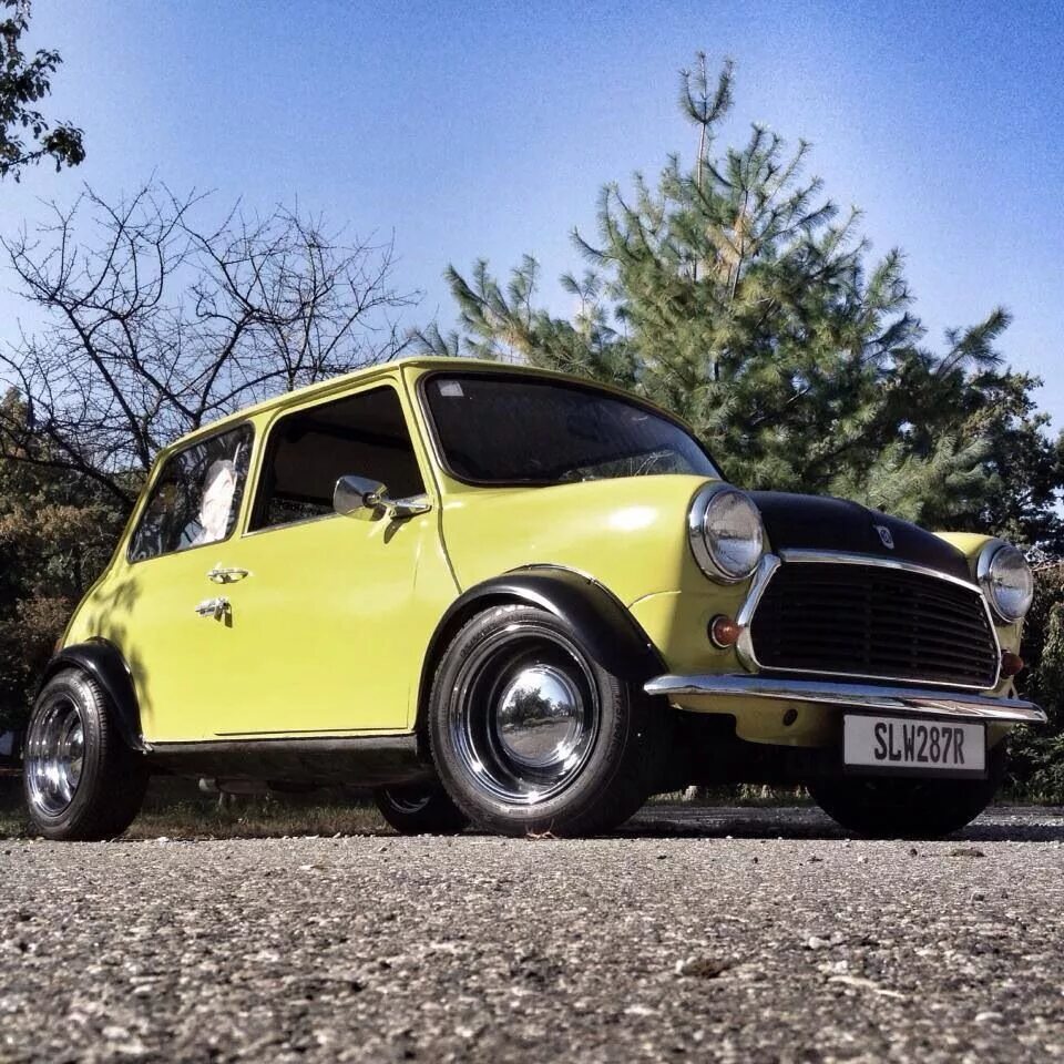 Мини старые версии. Mini cooper classic. morris mini cooper. morris mini cooper k 14. первый мини купер.