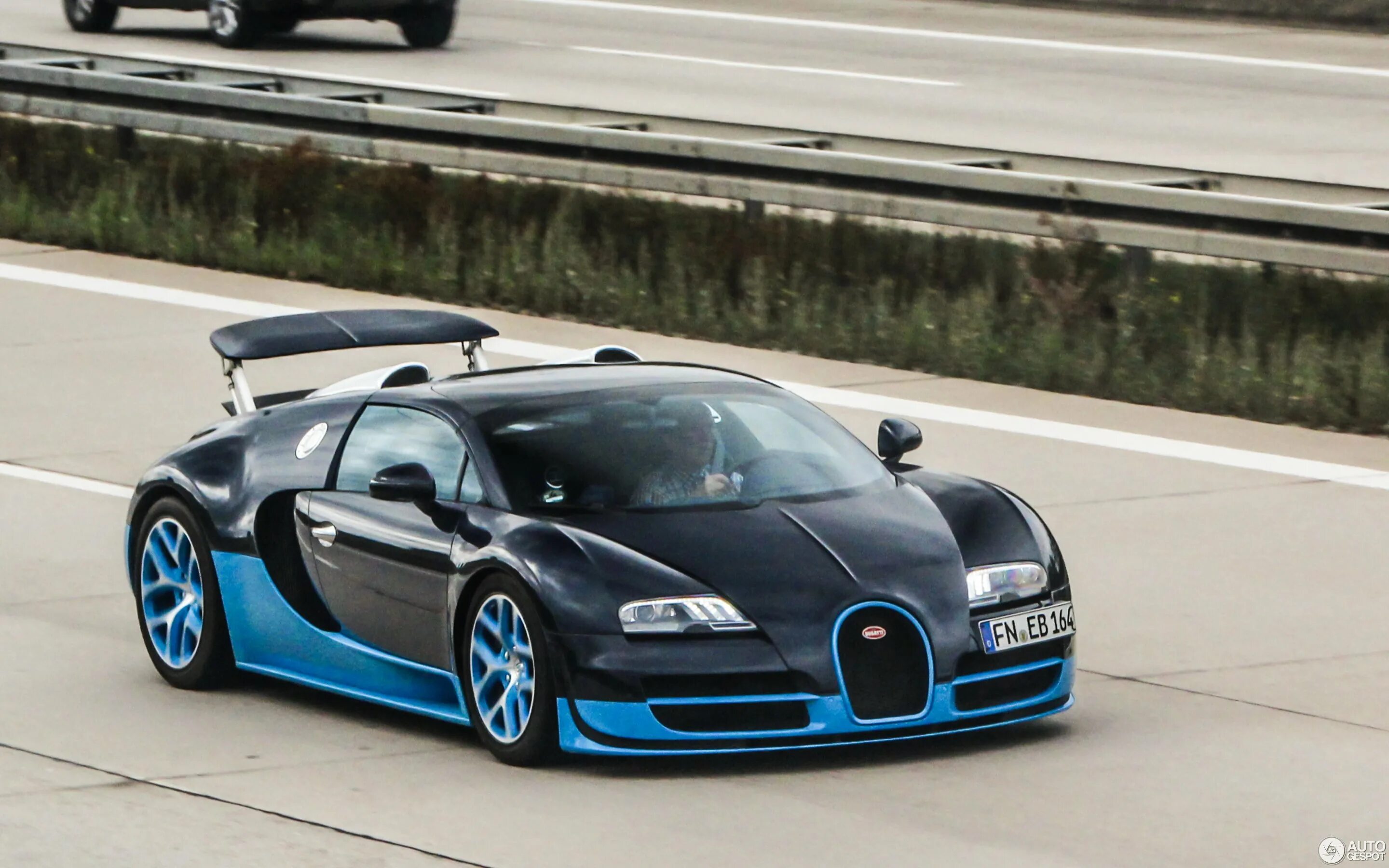 Bugatti Veyron 16.4 Grand Sport Vitesse. Bugatti Veyron Grand Sport Vitesse. Bugatti Veyron 16.4 Sport Vitesse. Bugatti 16.4 Grand Sport Vitesse. Bugatti vitesse