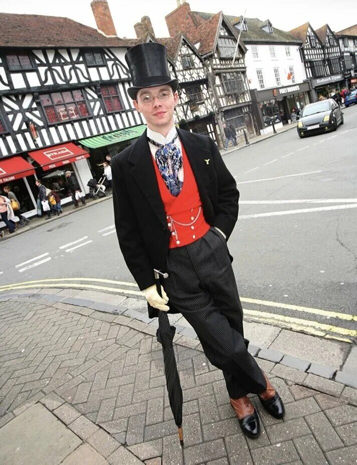 He dressed up. He dressed up