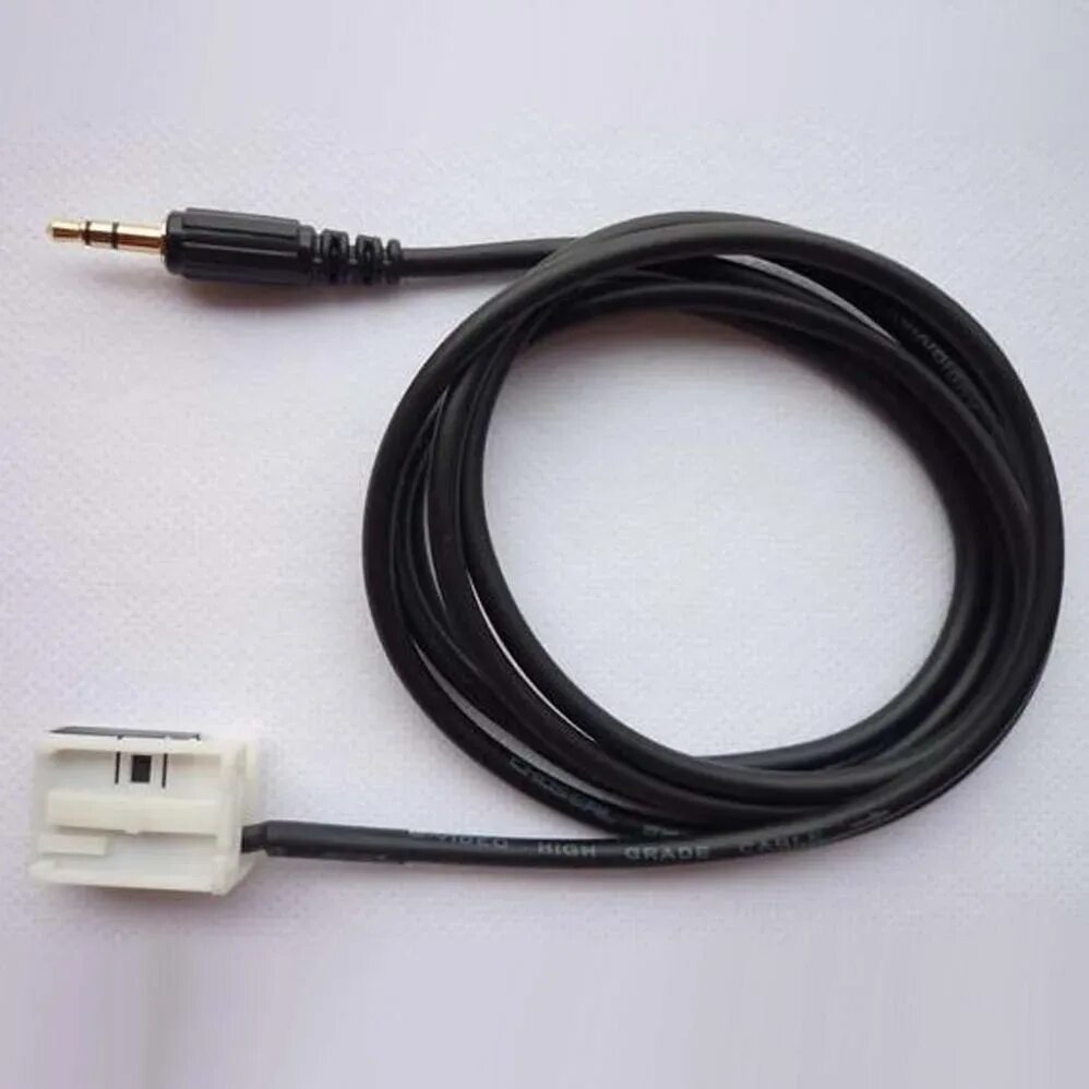 5. Шнур аукс для музыкального центра. Аукс 3. Top aux. 5mm.