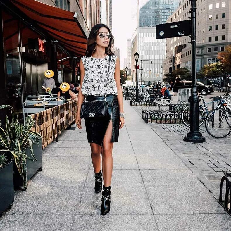 Юбки lookstyle. Топ юбка сапоги. Bracelet cute bow. Модные идеи в одежде. Сапоги на каблуке киттен хилстрит стайл 2020.