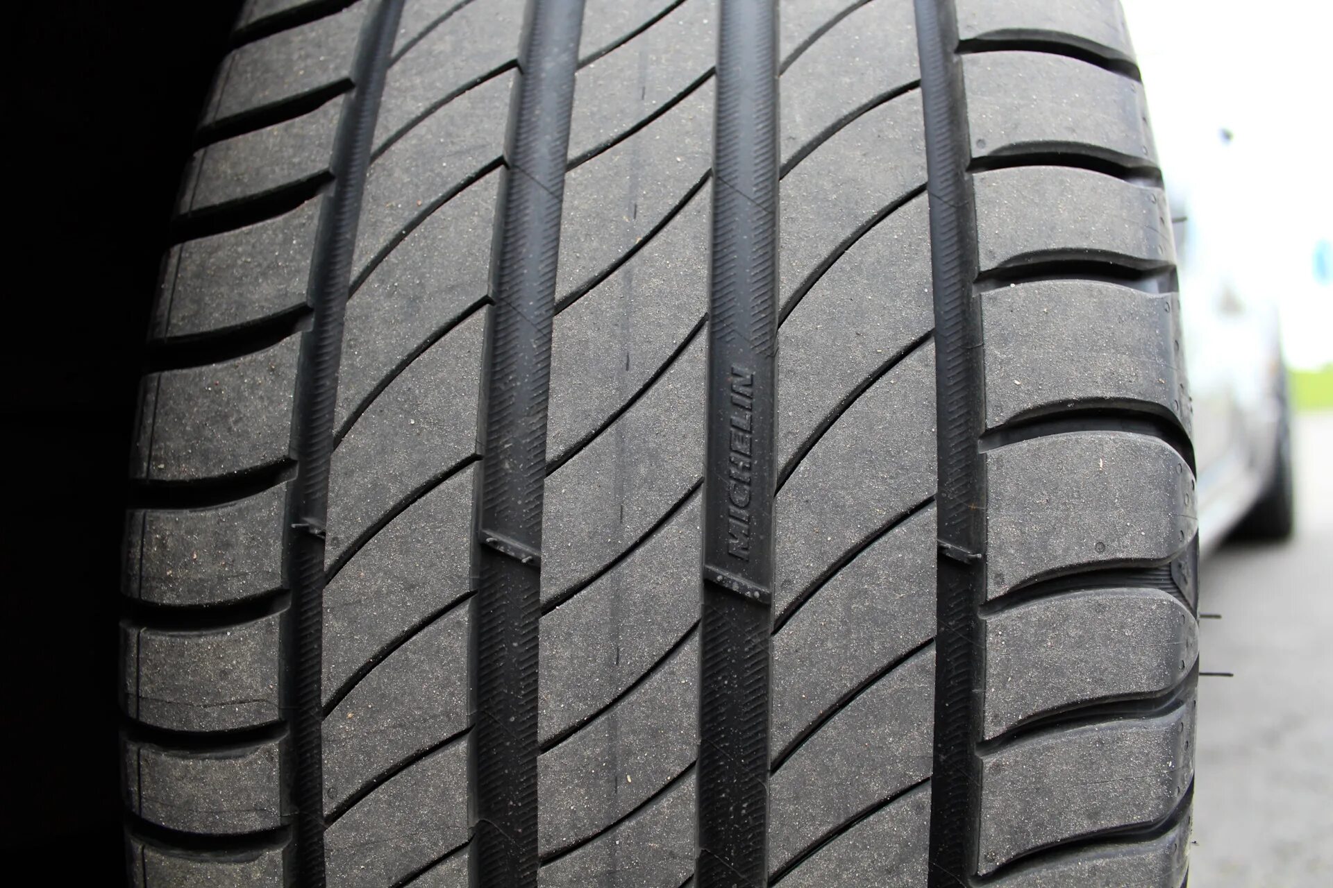 Купить шины мишлен 4. Michelin Primacy 4 225/40 r18. Michelin Primacy 4 225/40r18 92y. Michelin Primacy 4+ 225/40 r18 92y XL. Michelin Primacy 4 225/40r18 евронаклейка.