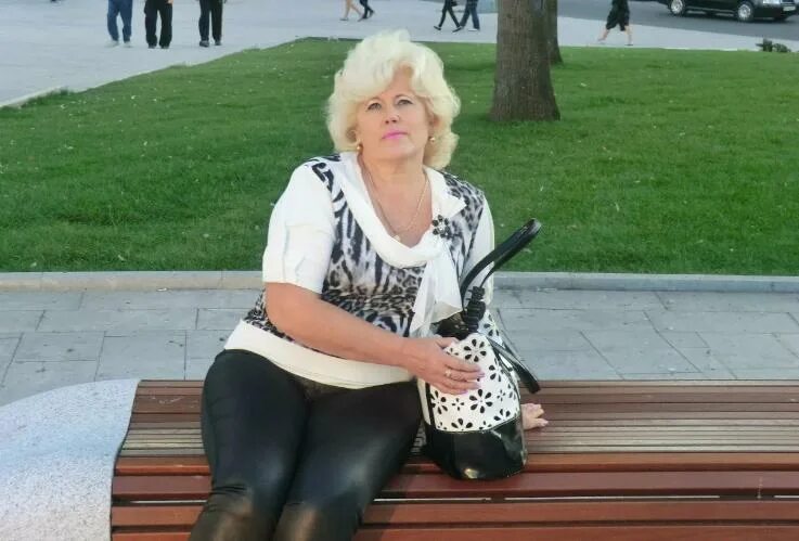 Дама за 60 готова к приключениям 