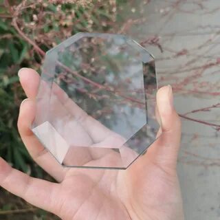 Скошенное стекло
