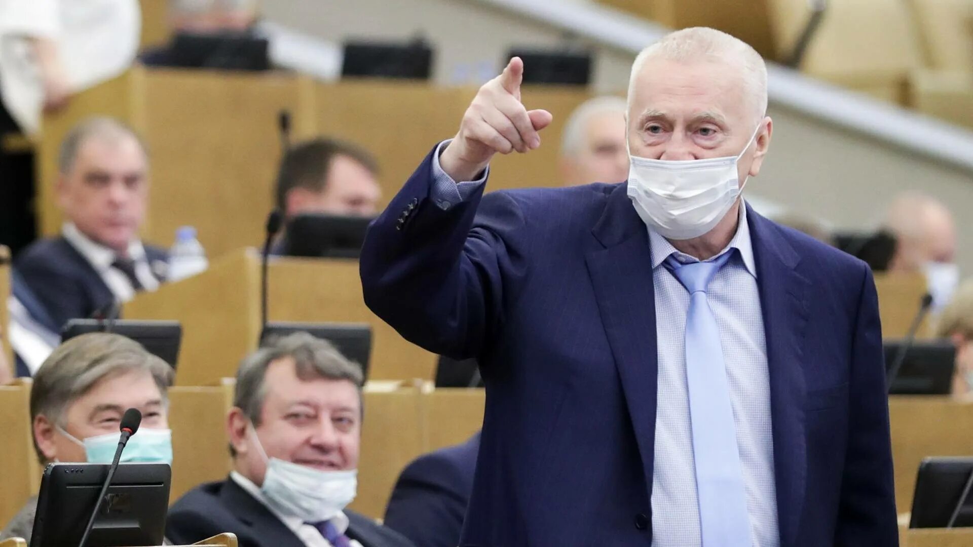 Скандал в думе. Скандал в думе