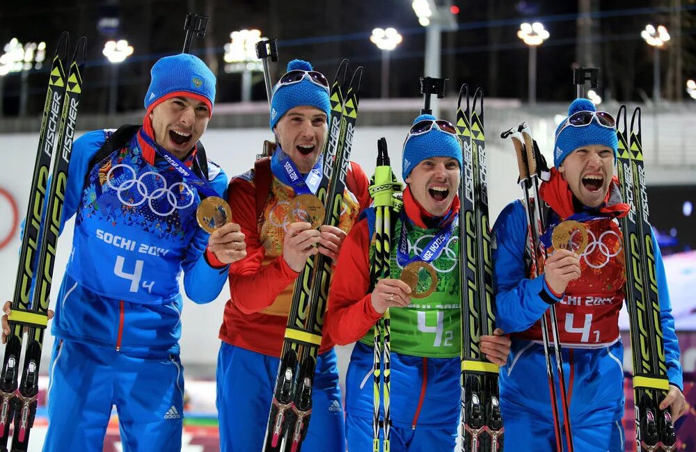 Победители олимпиады в сочи. Зимние олимпийские игры в сочи 2014. Вручение медалей на олимпиаде. Олимпийская российская сборная в сочи. Победа в олимпиаде.