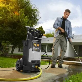Pressure washer