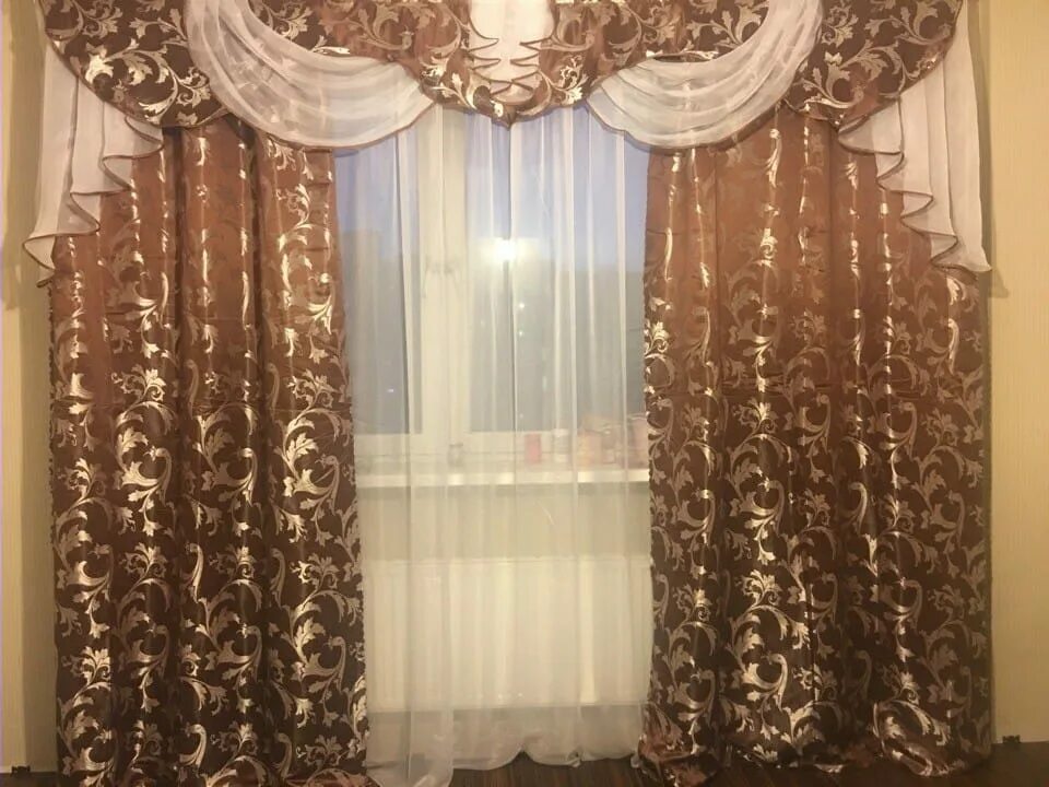 Рынок штор тюлей. Ламбрекен из вуали. Рынок штор тюлей. Турецкая тюль. Рынок штор тюлей.
