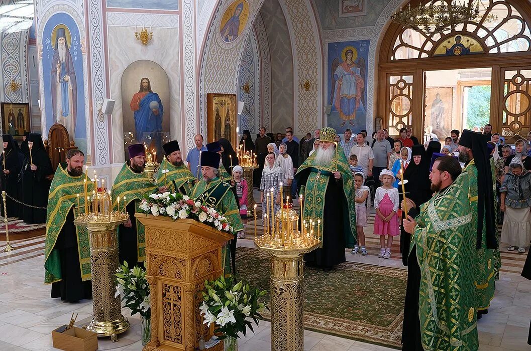 расписание служб. расписание богослужений в покровском стрешнево. расписание богослужений в покровском стрешнево. расписание богослужений селиваново. храм покровское стрешнево.