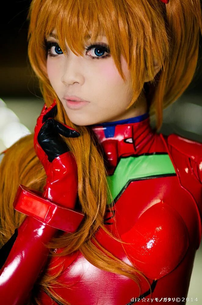 Asuka cosplay. Аска Лэнгли косплей. Косплей Евангелион. Аска Евангелион косплей. Аска косплей грудь.