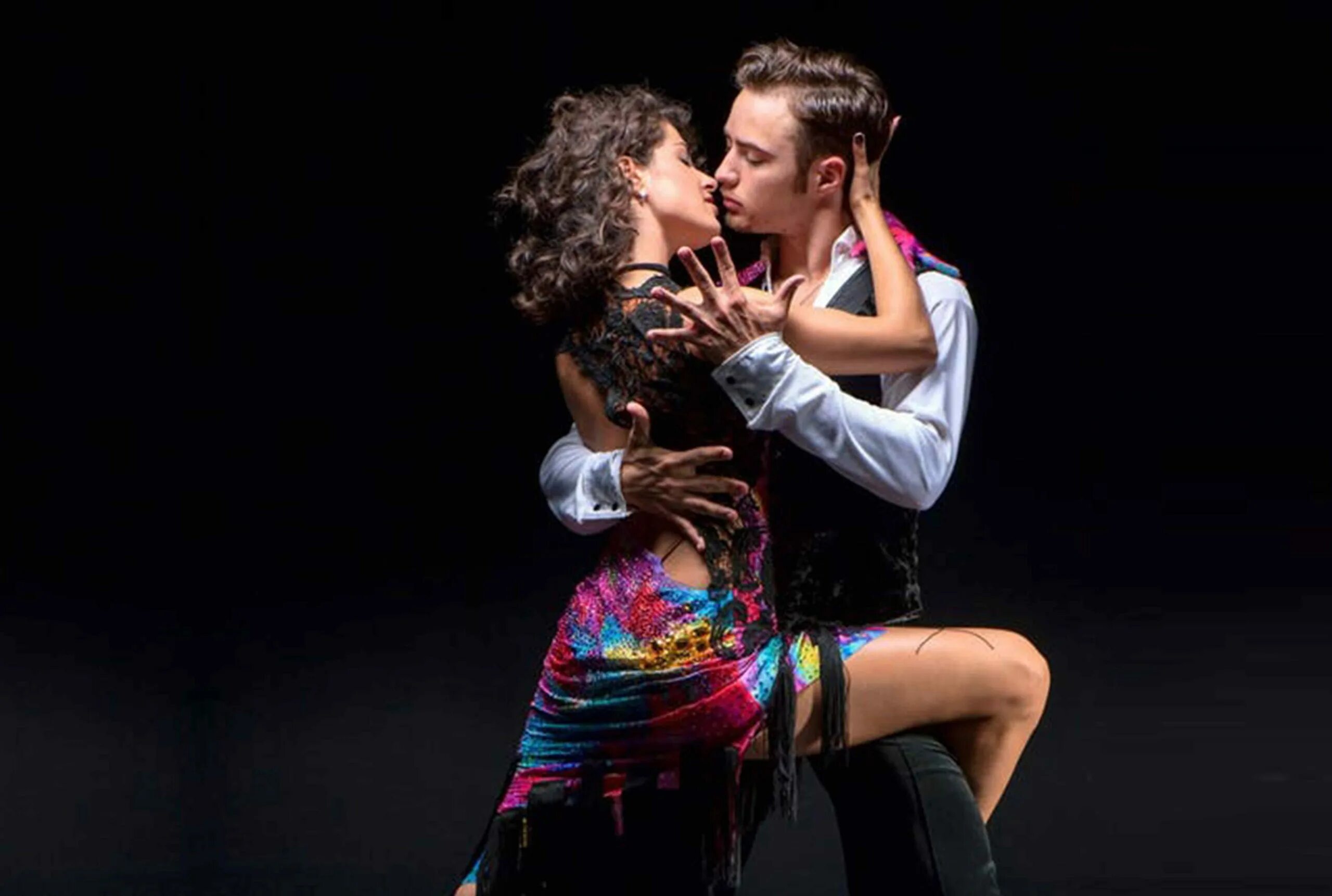 Бачата одиночный танец. Сальса костюм. сальса костюмы фото. an_dance губкин бачата. bachata.
