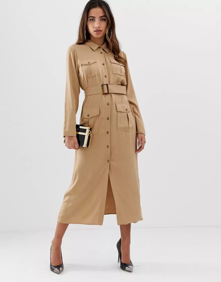 Бежевое платье в стиле милитари. Платье рубашка миди. Платье рубашка с ремнем. Tommy hilfiger платье с поясом. Платье рубашка миди с поясом.