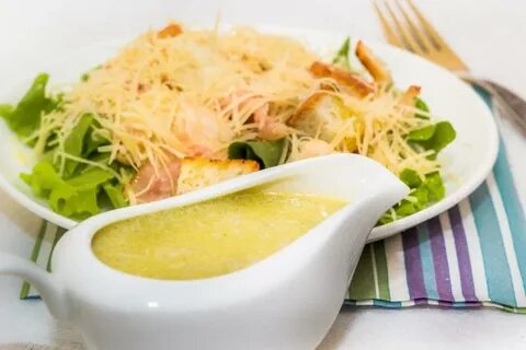 Какой соус в цезаре