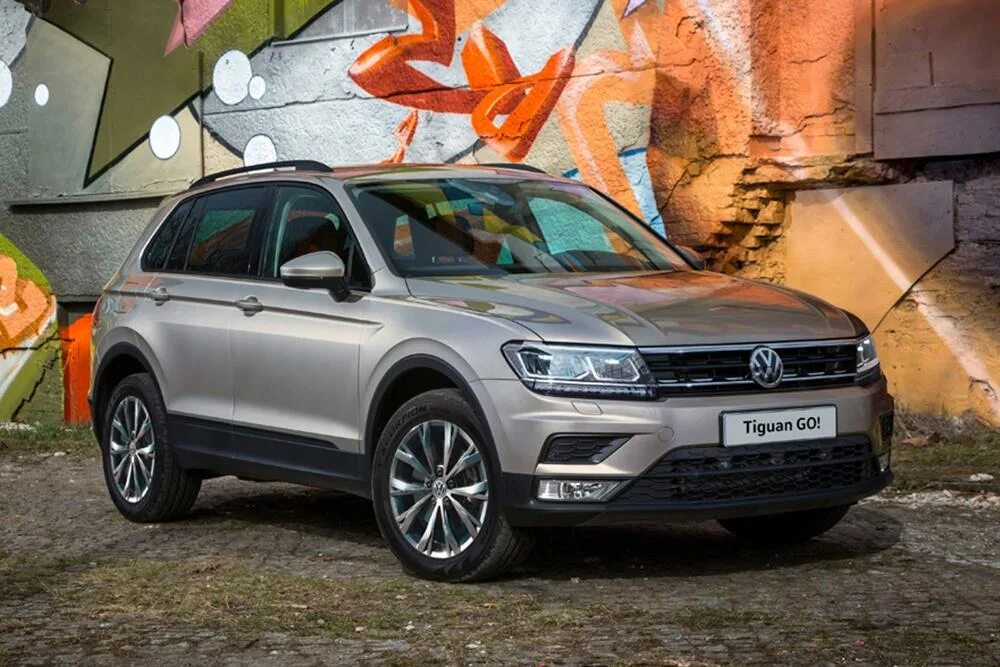 Volkswagen tiguan edition. Фольксваген тигуан спортивный. Tiguan wolfsburg edition. Tiguan wolfsburg edition. Tiguan allspace.