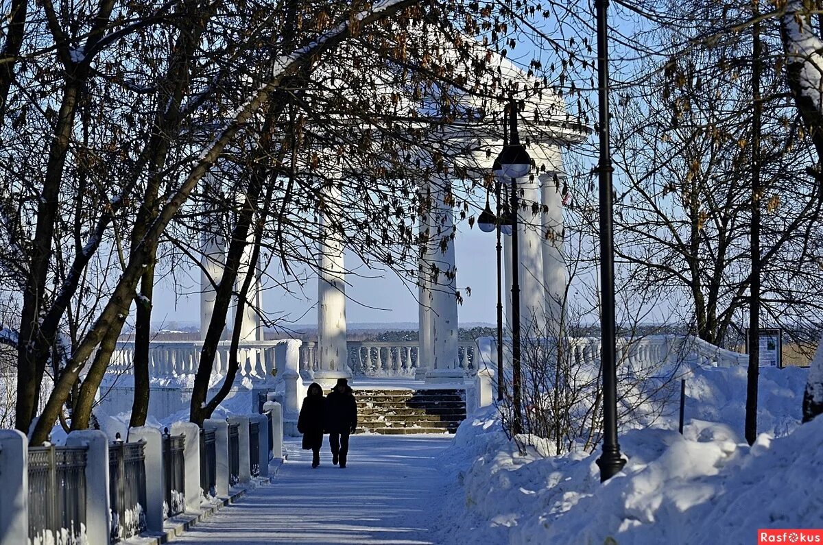 г киров зимой. вятка киров зимний город. зима в городе киров. зима в городе киров. александровский парк зима киров.