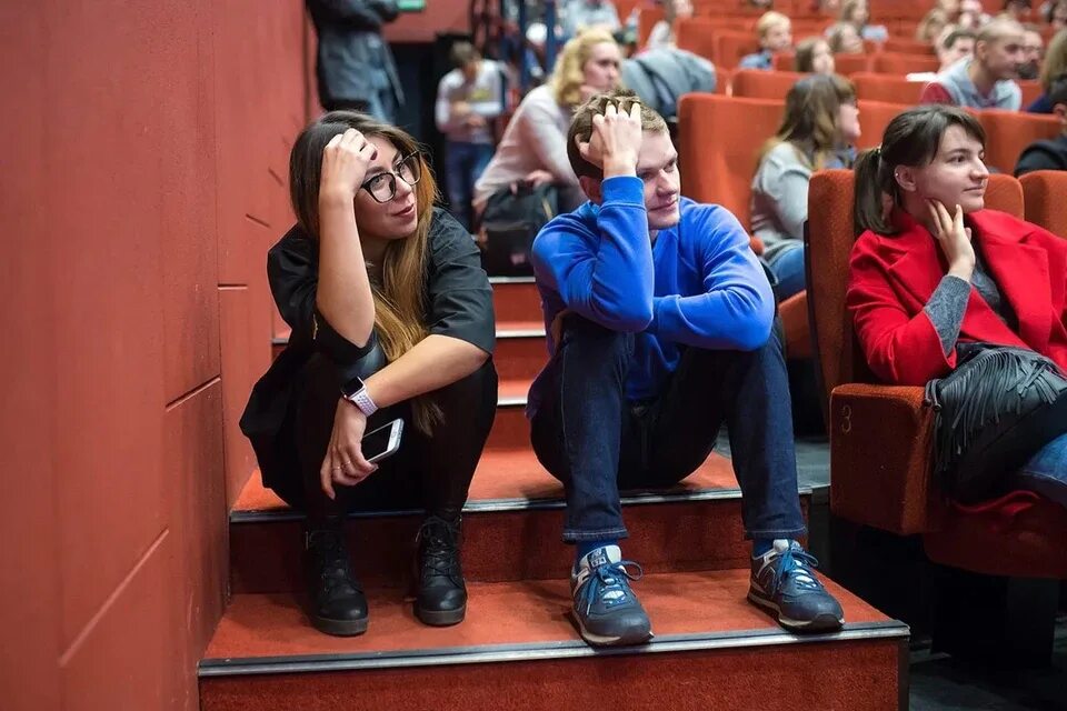 Детский кинозал. Что сегодня будет идти в кинотеатре. Что сегодня будет идти в кинотеатре. Кинотеатр киномакс уфа. Кинотеатр победа псков.