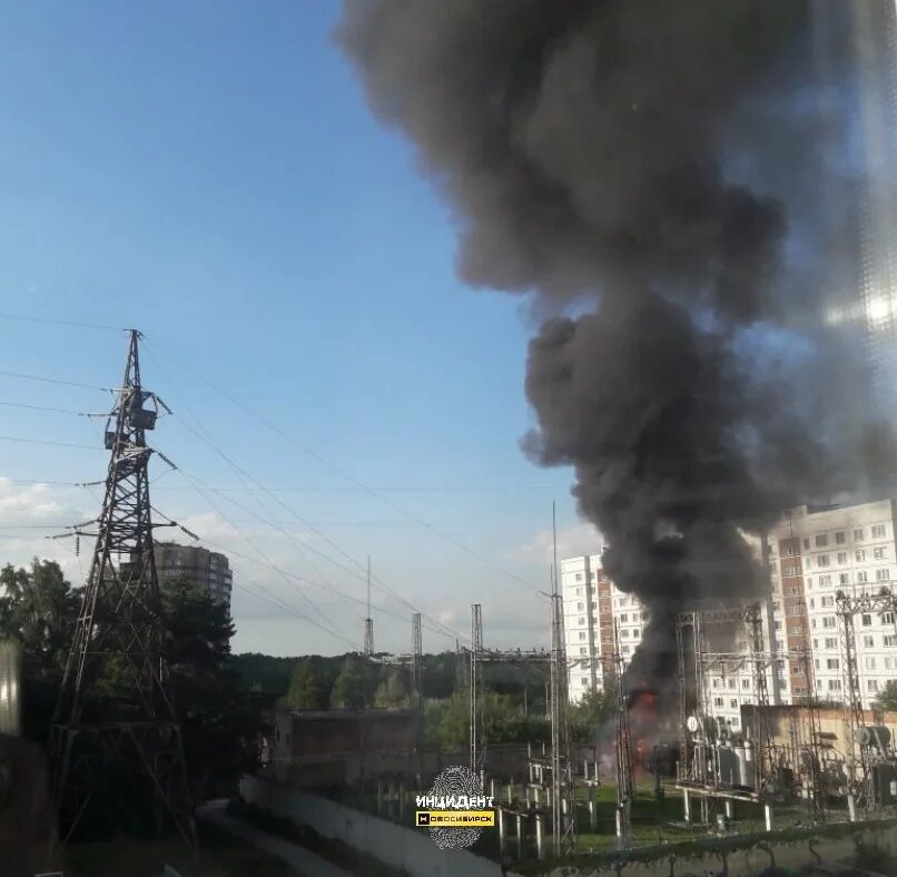 Горит подстанция иркутск. Пожар на подстанции в чагино. сгоревший электроподстанция. пожар на электроподстанции чагино. белгород горит подстанция.