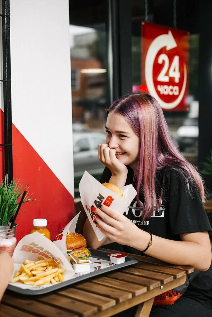 шаурма номер 1 саратов чапаева. урбан еда. урбан еда. урбан бургер саратов меню. Urban burger бургер урбан.