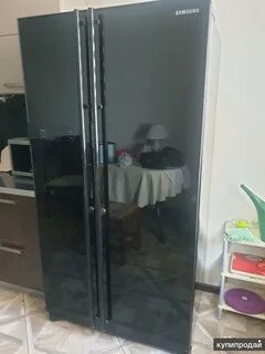 Зеркальный холодильник