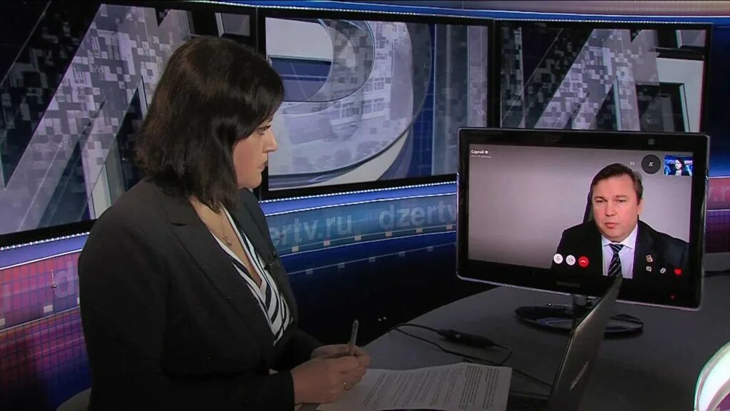 Дзертв дзержинское телевидение. Логотипы телекомпаний. Дзержинское тел. Дзержинское тел. Дзержинское телевидение плеер.