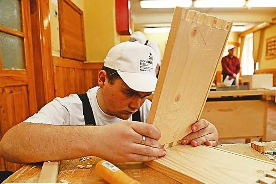 гостиницы плотник. гостиницы плотник. арбат гостиница резерв. столяр строительный. строитель.