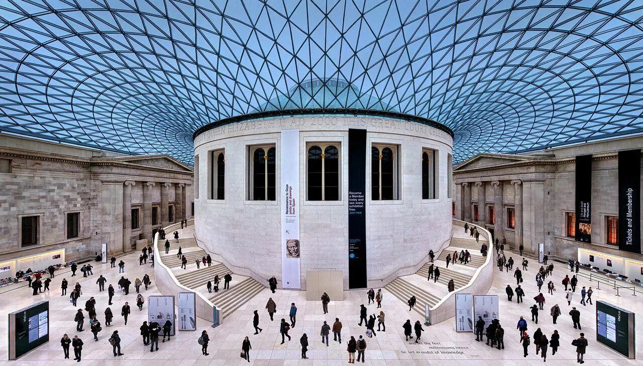Museum was. Британский музей в Лондоне. Британский музей смёрк. Британский музей. Лондон (1823-1847 гг.). Британский музей в Лондоне внутри.