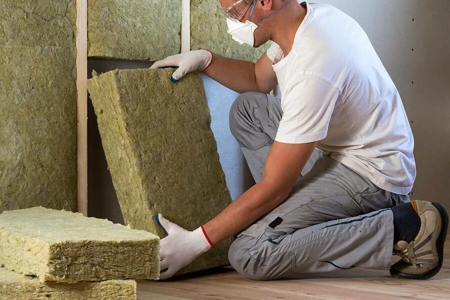 Утеплитель для дачи стены. Утепление каменной ватой внутри дома. Утеплители для внутренних стен дома. Утеплитель для стен каменная вата. Утеплитель кнауф для стен каркасника.