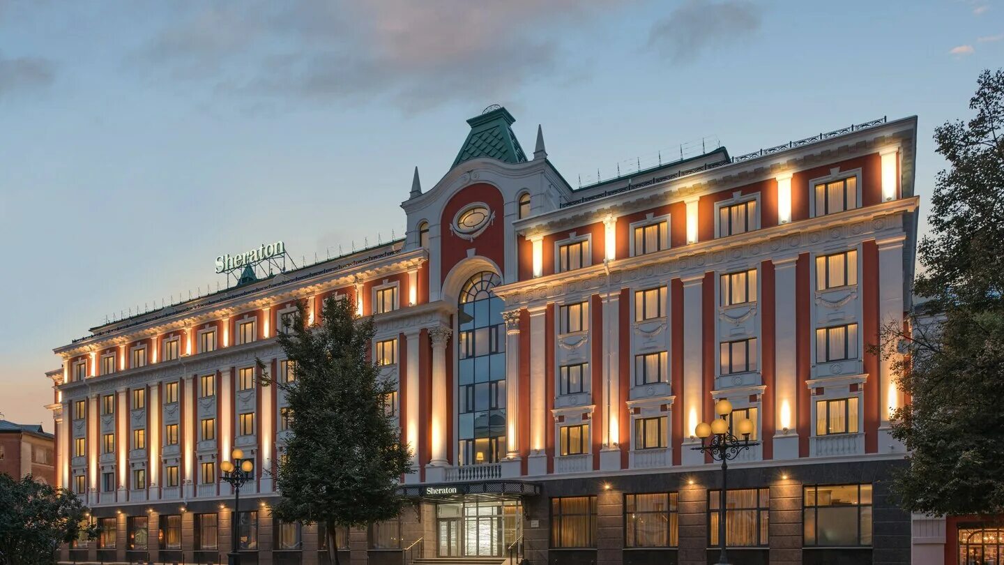 Sheraton Nizhny Novgorod Kremlin 5*. Отель Шератон в Нижнем Новгороде. Sheraton Театральная площадь, 1, Нижний Новгород. Марриотт Нижний Новгород.