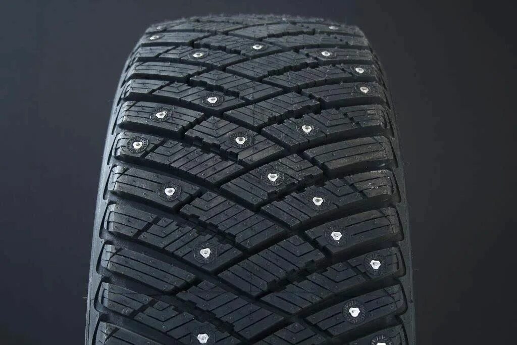 Шина гудиер айс. Goodyear Ultra Grip 600 205/55 r16. Goodyear ULTRAGRIP Ice Arctic. Гудиер айс Арктик 175/70/13. 215/65r16 98t Goodyear ULTRAGRIP 600 H-stud шип.