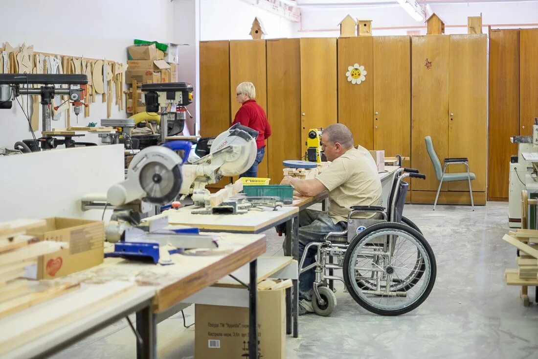 Мастерские для инвалидов. Социальные мастерские для инвалидов. Мастерские для инвалидов псков. Производственный интеграционные мастерские псков. Мастерские для инвалидов.