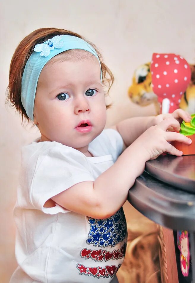 дитя вики. девочка. девочка. дитя вики. дитя вики.