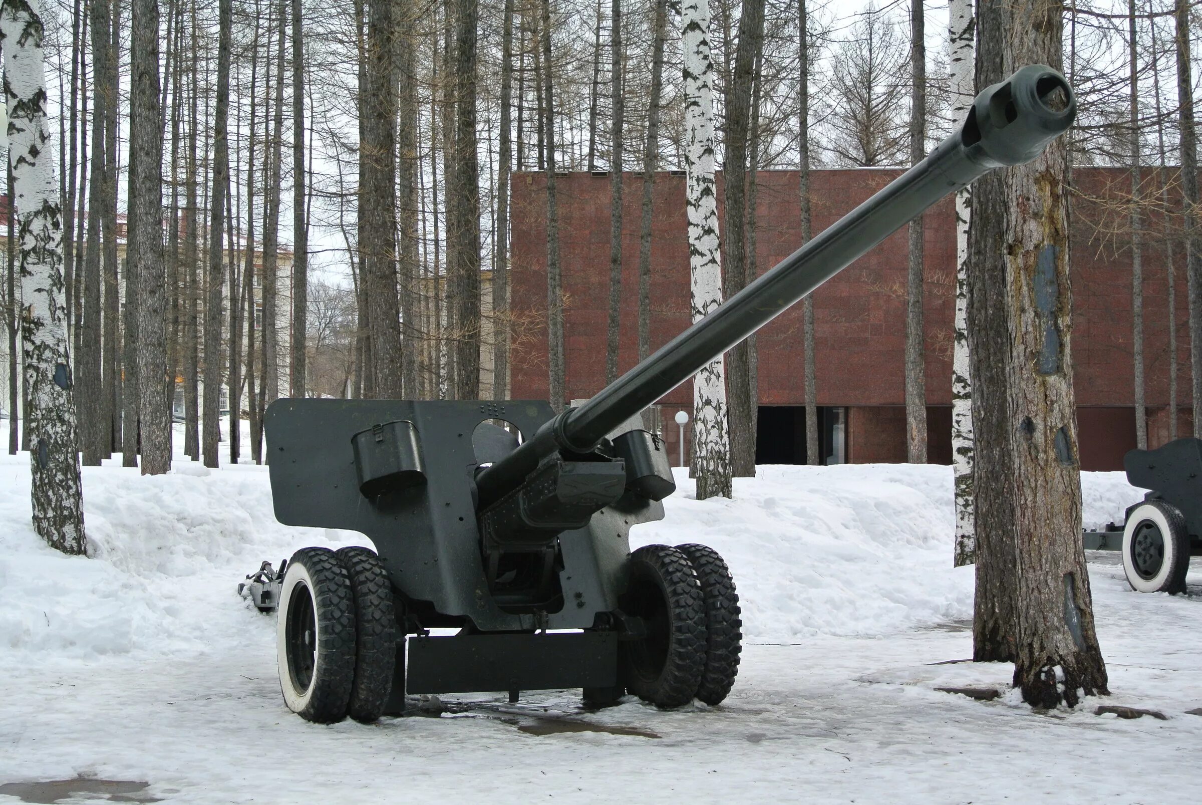 Республиканский музей боевой. Музей боевой славы в Уфе в парке Победы.