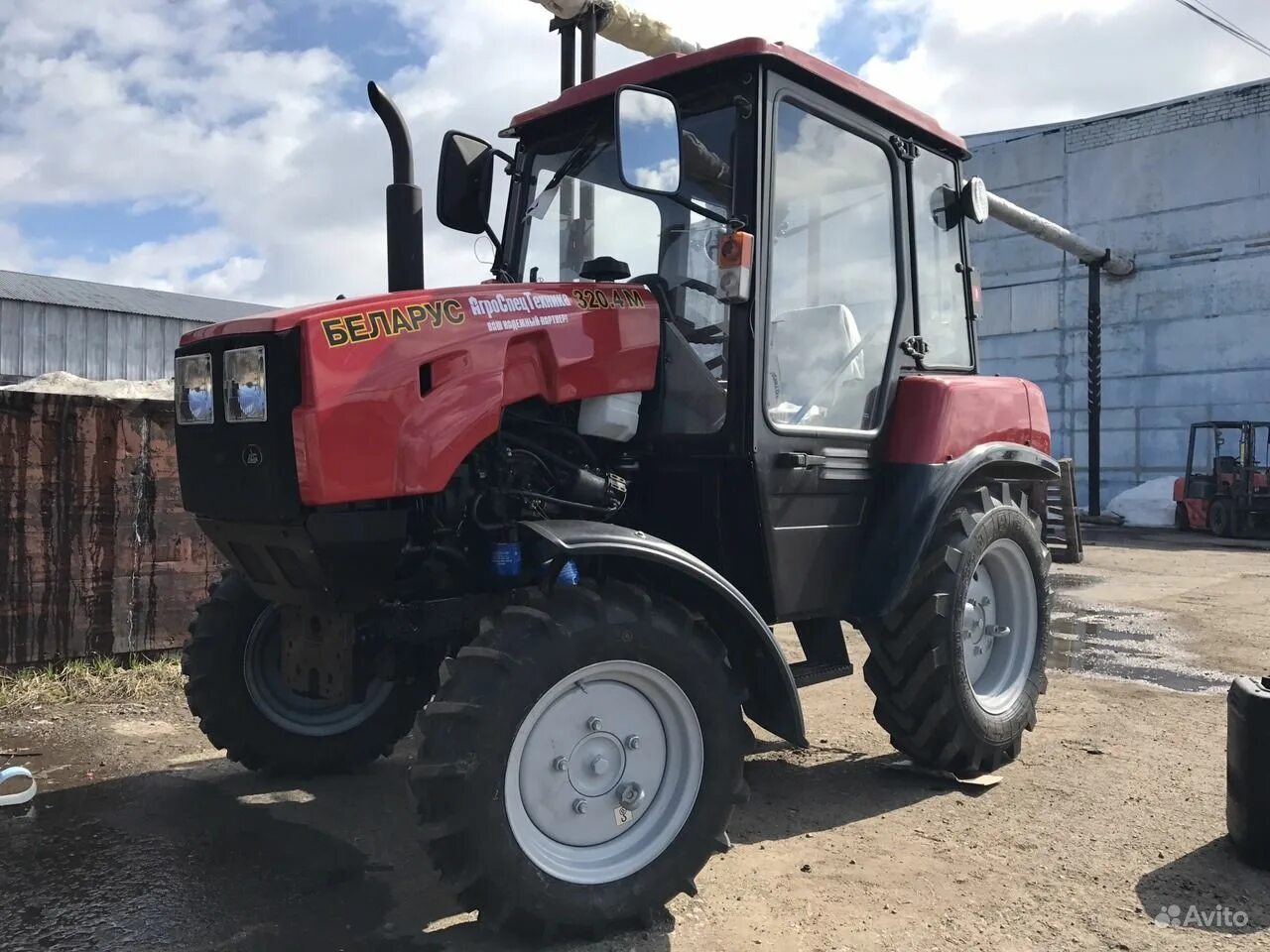 Трактор 320. Трактор беларус-320. Мтз-320. Трактор беларус мтз 320. Трактор 320.